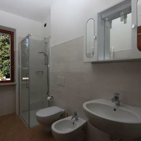 Apartment Punta Caval Torri Torri Del Benaco